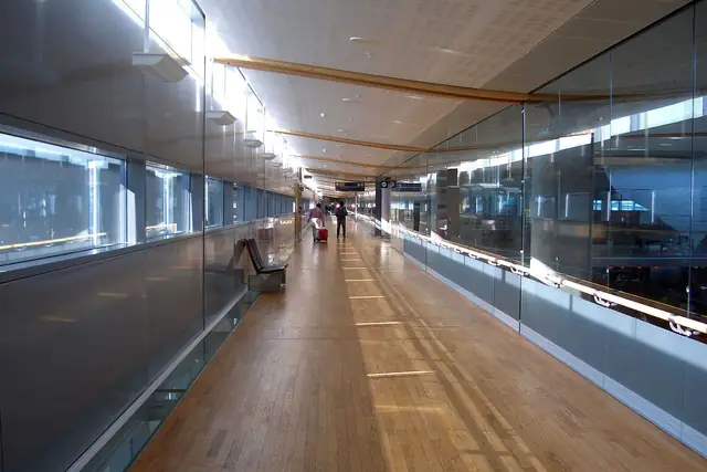 ท่าอากาศยานออสโล การ์เดอร์โมน