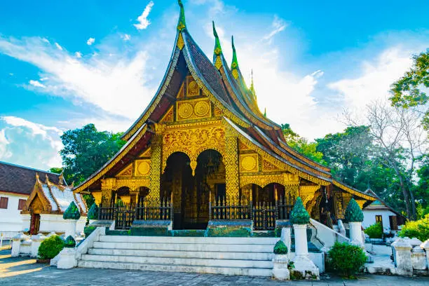 เสน่ห์สามแผ่นดิน: บางซื่อ-เวียงจันทน์-สิบสองปันนา ภาพ 3