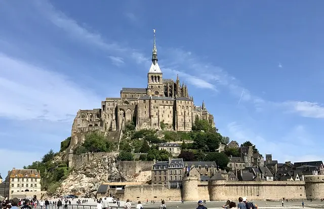 รับจองตั๋ว Mont Saint Michael