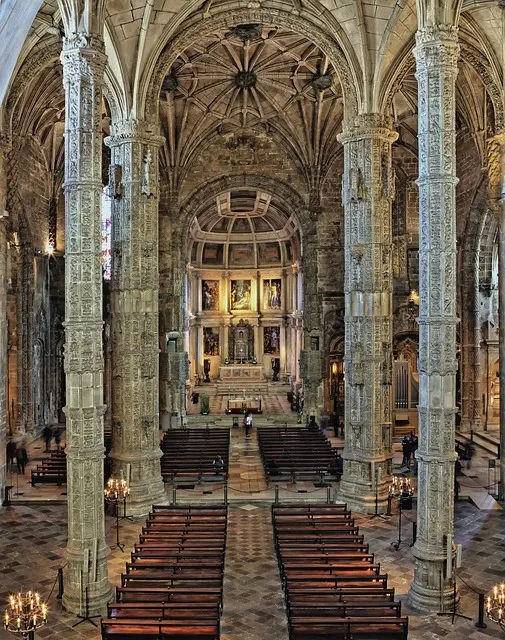 หริ่นเเนะนำวิหารเจอโรนิโม (Jeronimos Monastry) ประเทศโปรตุเกส