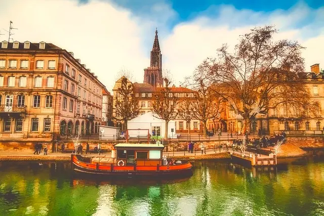 หริ่นแนะนำเที่ยวเมืองสตราสบูร์ก(Strasbourg) ประเทศฝรั่งเศส
