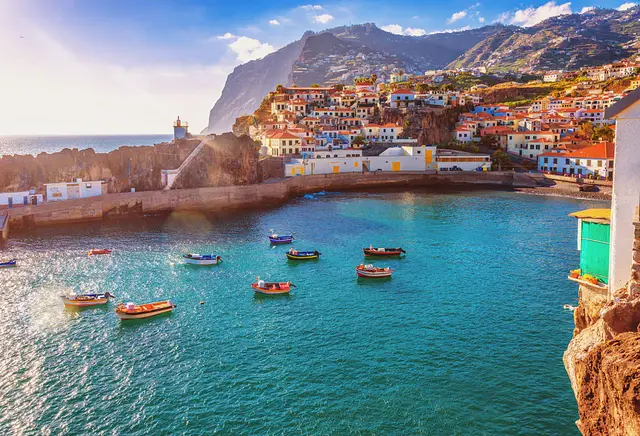 จอยทัวร์สงกรานต์โปรตุเกส 2570 Grand Portugal: เจาะลึกโปรตุเกส ทัวร์กรุ๊ปเล้ก ยืดหยุ่น