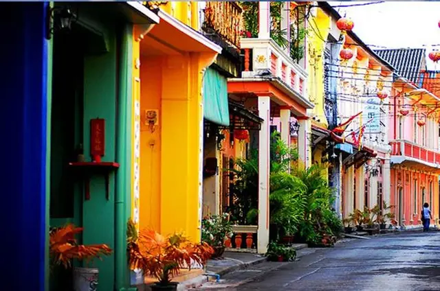 Private Phuket City Tour with lunch