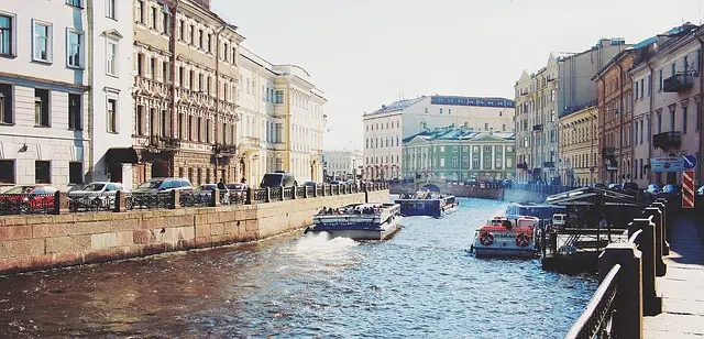 ทัวร์รัสเซียส่วนตัว GRAND SAINT PETERSBURG - MOSCOW