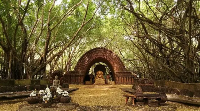 โปรแกรมทัวร์อุบล เที่ยวน้ำตกห้วยหลวง - แก่งกะเลา