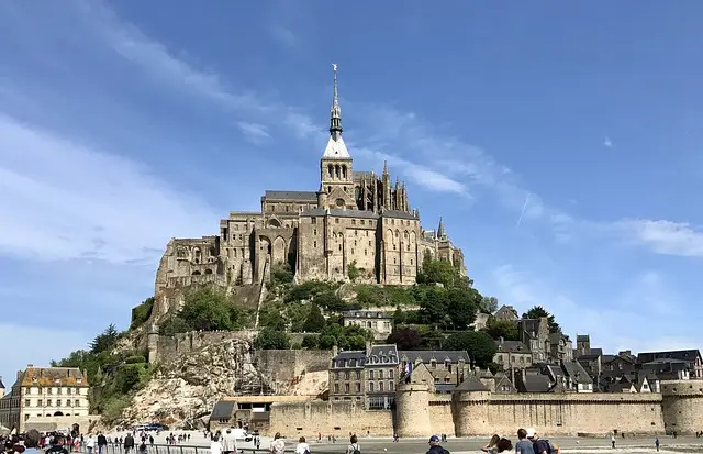 รับจองตั๋ว Mont Saint Michael