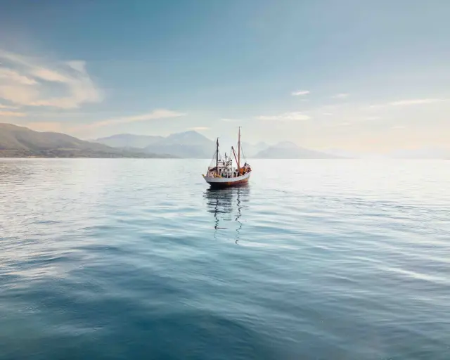 ล่องเรือตกปลายามเย็น Evening Fishing Cruise เรือ Hermes II ทรอมโซ