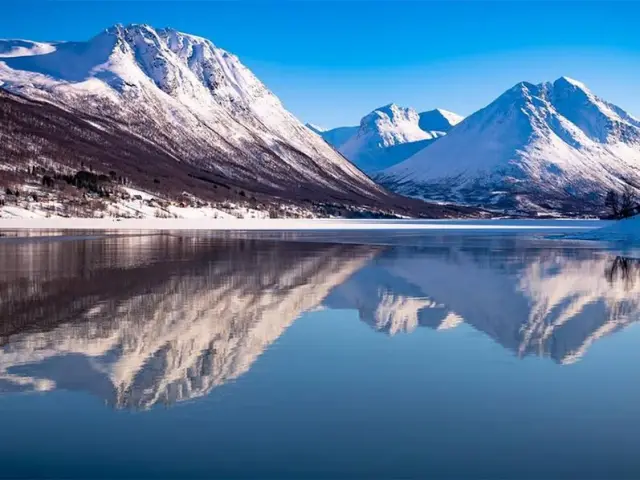 ล่องเรือฟยอร์ดไปซอมมาร์รอยด้วยเรือ MS Gabriele Fjord Cruise to Sommarøy
