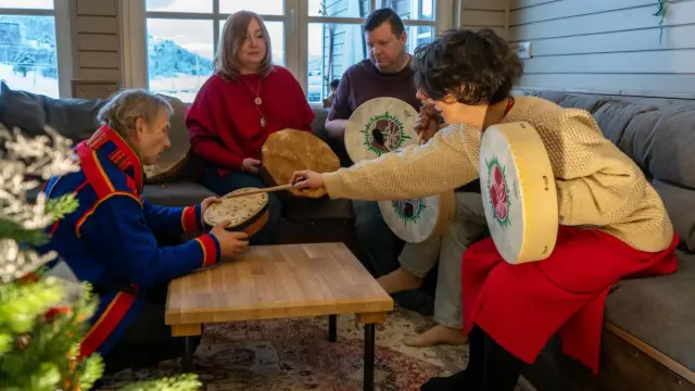 พบหมอผีชาวซามี Meet a Sámi Shaman ที่ Troll Museum ทรอมโซ