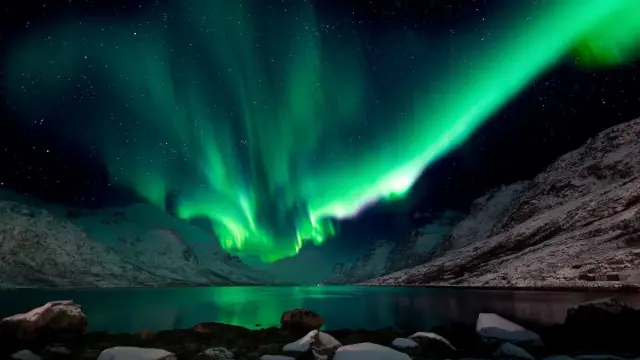 ล่าแสงเหนือกับผู้ประสานงานท้องถิ่น Northern Lights Tour with Local Guide and Photos
