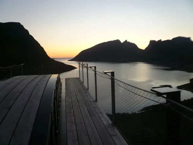 ปีใหม่ที่เซนยา 5 วัน 4 คืน New Year Expedition on Senja วาฬ ฮัสกี้ แสงเหนือ
