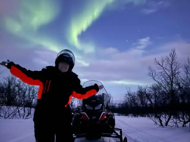 ขับสโนว์โมบิลรอบบ่ายที่หุบเขา Skibotn Afternoon Snowmobile Tour จากทรอมโซ