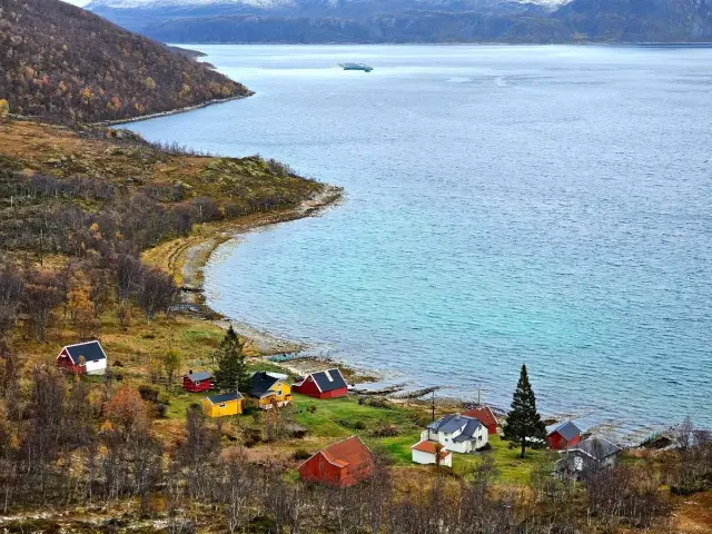 เที่ยว Sommarøy และ Kvaløya กลุ่มเล็ก ชมฟยอร์ด หาดขาว พร้อมมื้อกลางวัน