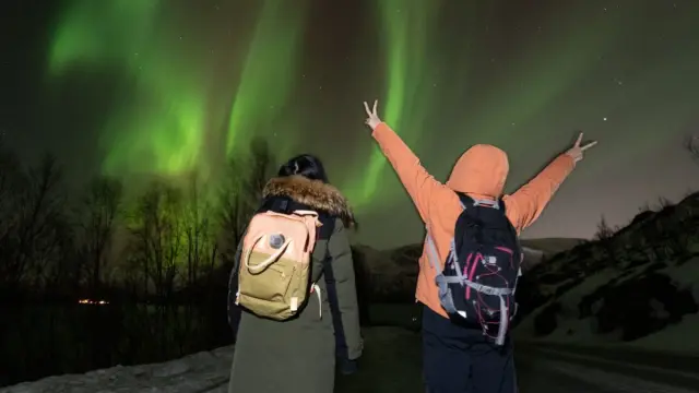 ล่าแสงเหนือกับผู้ประสานงานท้องถิ่น Hello Tromsø กลุ่มไม่เกิน 18 คน