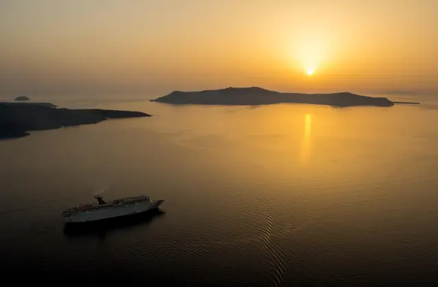 โปรโมชั่นล่องเรือ Silversea ลดสูงสุด $6,000 ต่อห้อง ถึง 2 พ.ย. 2569
