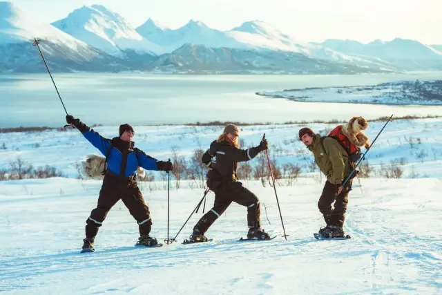 เดินลุยหิมะกับฮัสกี้รอบเช้า Morning Husky Snowshoe Trip ใกล้ทรอมโซ