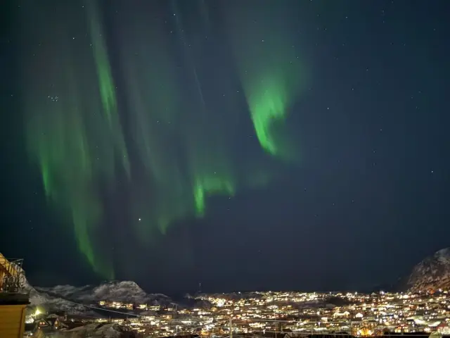 ล่าแสงเหนือและดูดาวที่สเกียร์วอย Northern Lights Chase and Stargazing