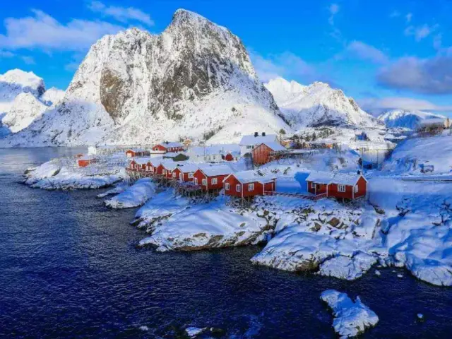 ทรอมโซ-อันเดอยา-โลโฟเทน 4 วัน 3 คืน Andøya and Lofoten Tour ผู้ประสานงานภาษาจีน