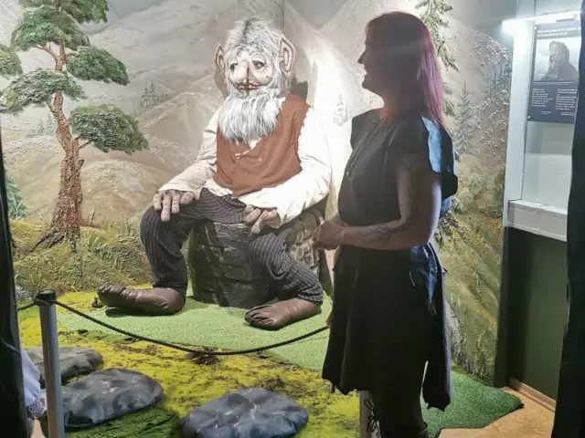 ทรอมโซลึกลับ Mystical Tromsø เดินเมืองฟังตำนานโทรลล์ + Troll Museum