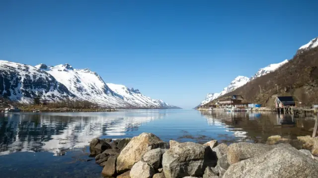 Fjord Adventure by Coach ชมฟยอร์ดฝั่งตะวันตกทรอมโซ กับช่างภาพ